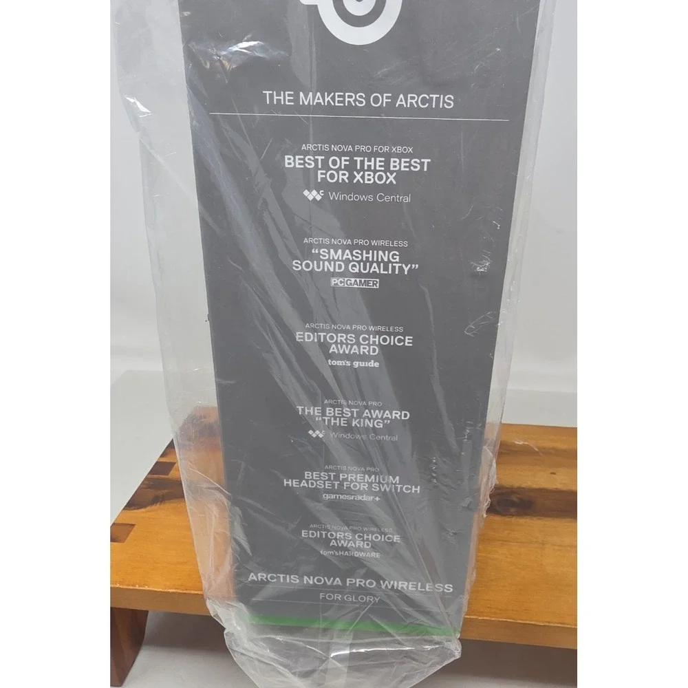 Steelseries ships from